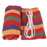 hamac rayures horizontales bleu rouge simple rustique sac rangement cordelettes suspension