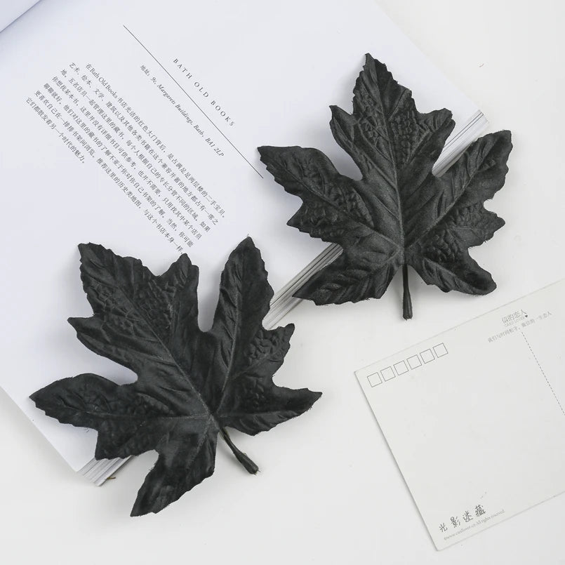 feuilles artificielles soie rouge orange jaune noires relief naturel décoratives extérieures halloween noël mariage