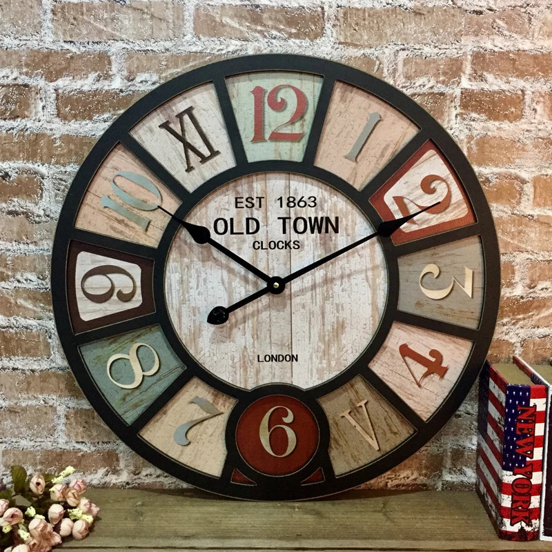 Différentes couleurs disponibles pour l'horloge murale industrielle rétro