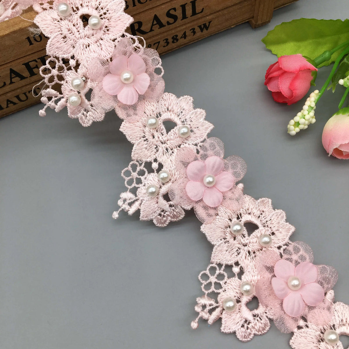 dentelle florale 3d polyester coton mariage chapeau robe blanche rose romantique