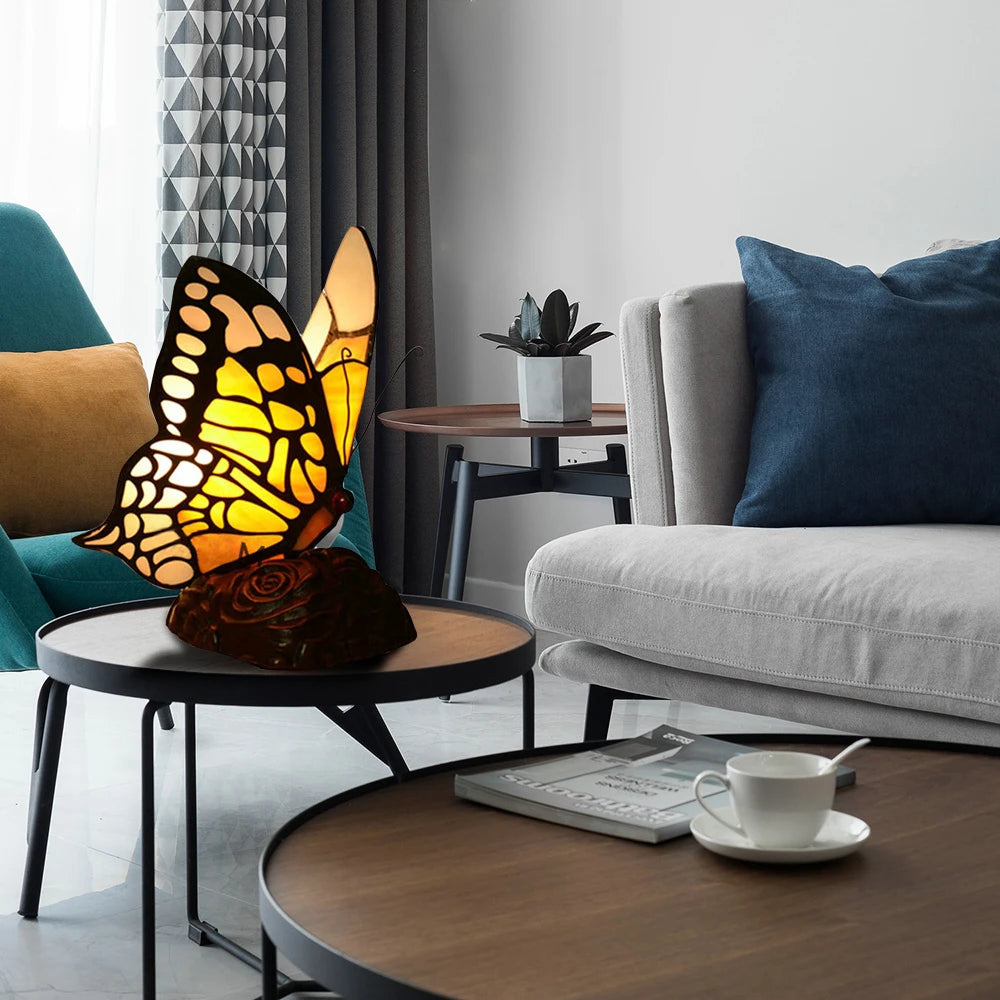 lampe table papillon stained glass multicolore art nouveau tiffany interrupteur bouton led motifs floraux