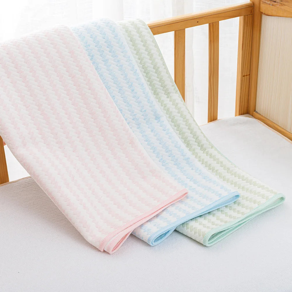 couverture bébé coton douce nuages dorés rose clair bleu clair texturée 36 mois