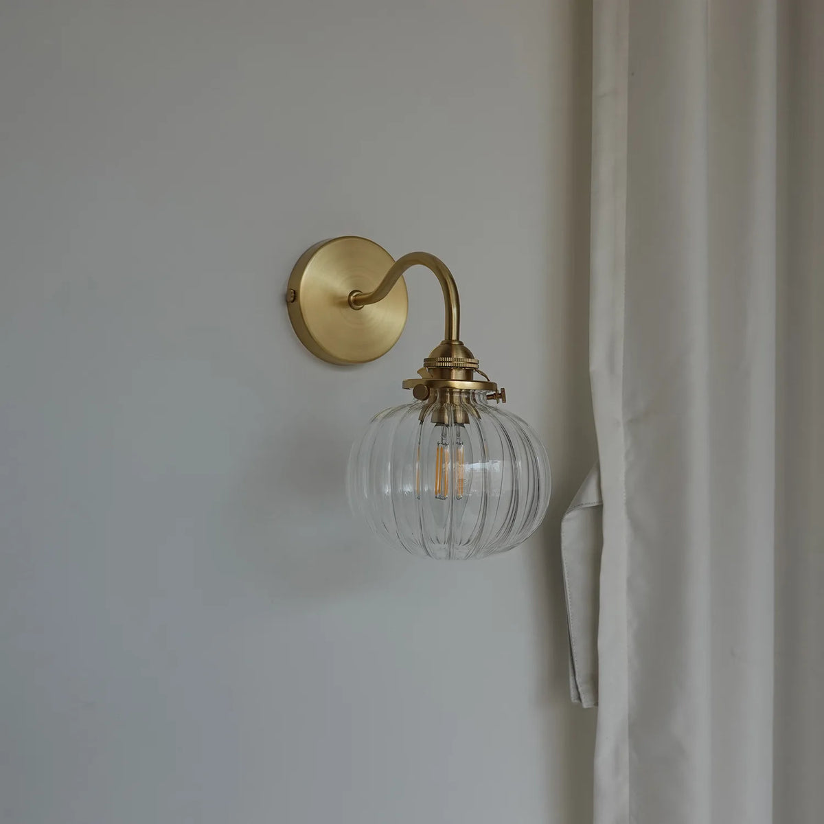 lampe murale moderne or transparent interrupteur cordon certification ul ccc cqc vde fcc cem