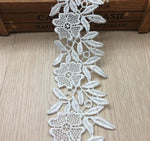 ruban dentelle noir blanc fleurs feuilles classique élégant 100 polyester soluble eau écologique bricolage