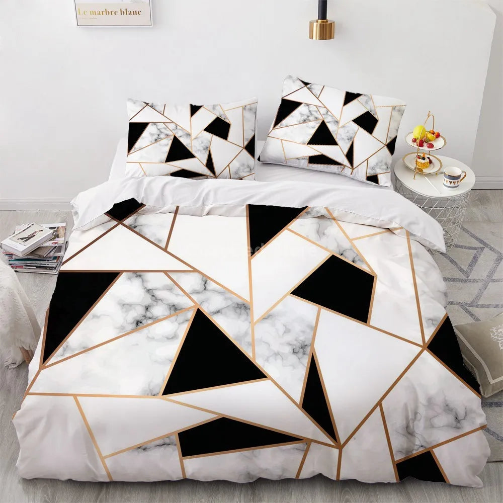 Housse de couette marbre doré blanc sur lit moderne
