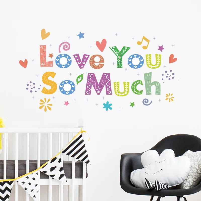 autocollant mural multicolore lettres stylisées motifs décoratifs enfantins résistant l'eau pvc