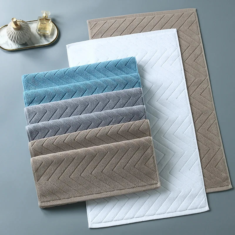 tapis bain coton gris blanc bleu olive bordure brodée absorption rapide antidérapant machine laver