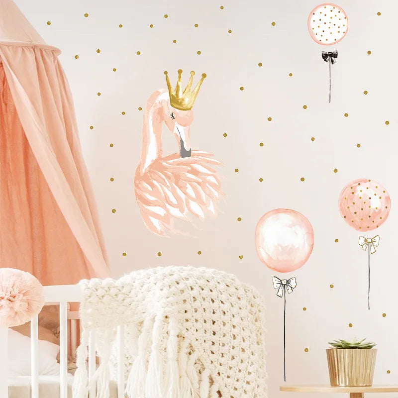 sticker mural flamant rose couronne ballons illustrative décorative adhésive animaux chambre enfantDecorationMurBlancDore