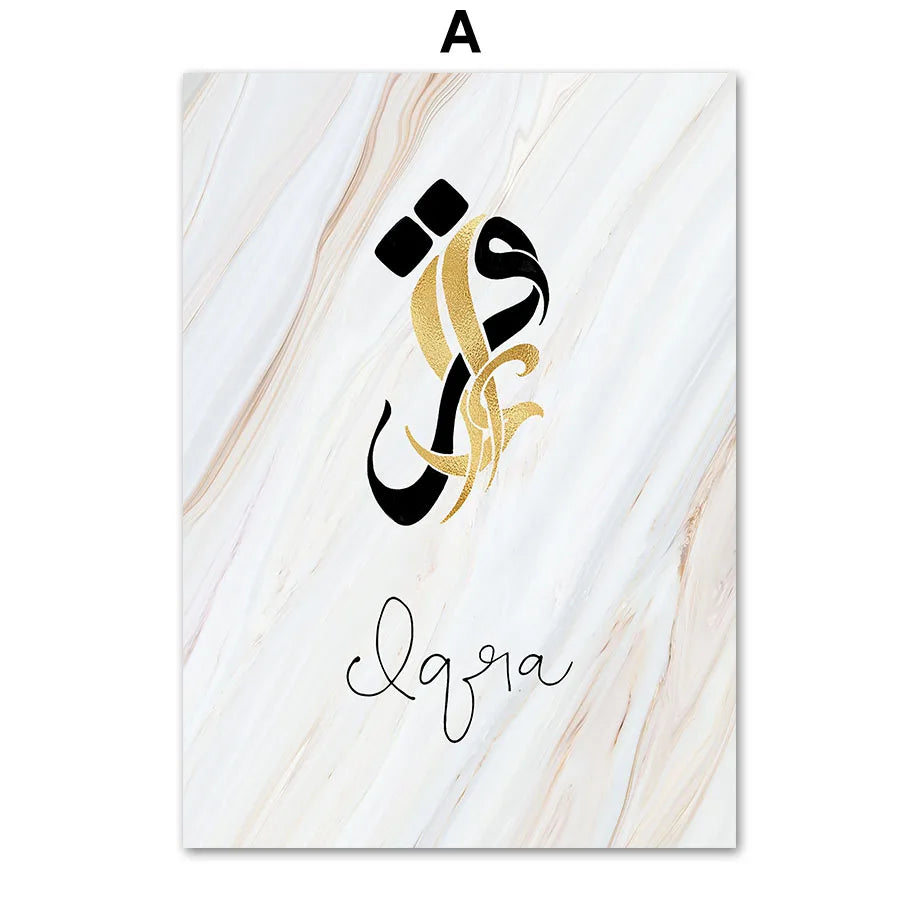 Une élégante illustration de marbre avec un design graphique doré et le nom "Lara" écrit en calligraphie.