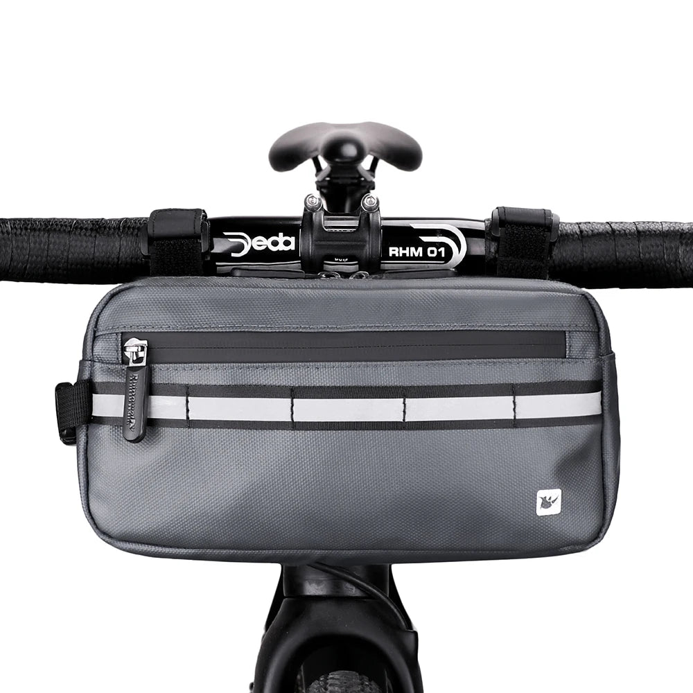sacoche vélo bleu marine gris étanche bandes réfléchissantes pratique clips compartiment poches sportif
