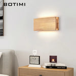 lampe murale moderne bois naturel clair éclairage quotidien chambre cuisine salle manger fixée mur