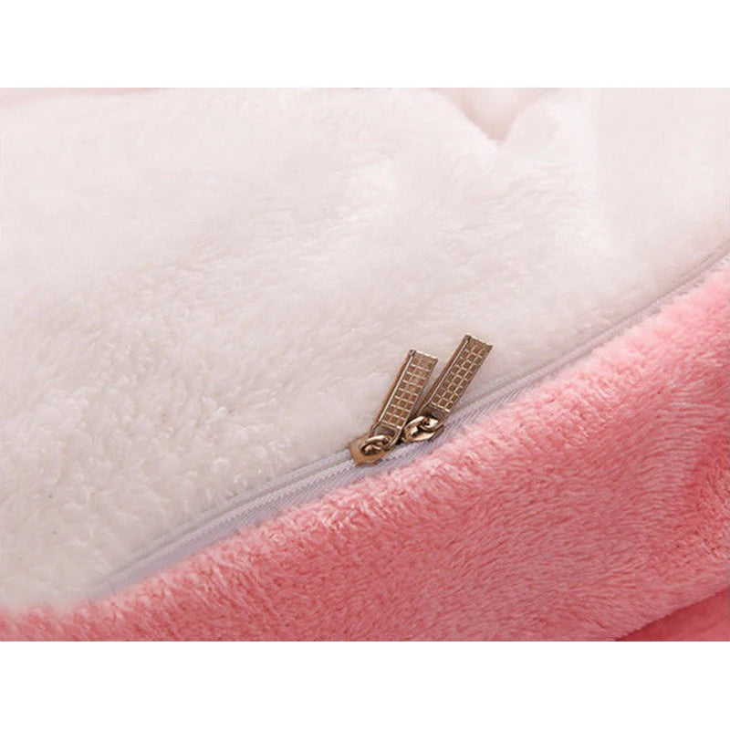 Détail du tissu polaire velours moelleux de la housse de couette