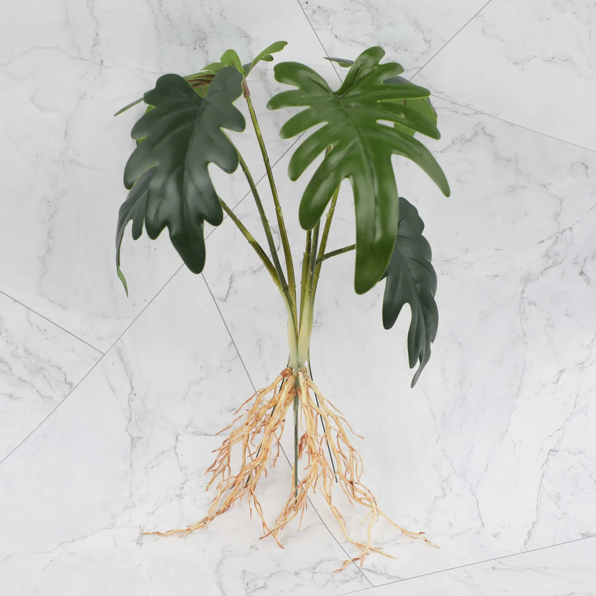 décoration intérieure plante artificielle verte feuilles modernes sans pot
