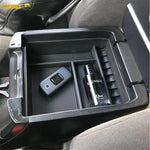 organisateur boîte gants voiture insert noir texturé surface lisse utile minimaliste