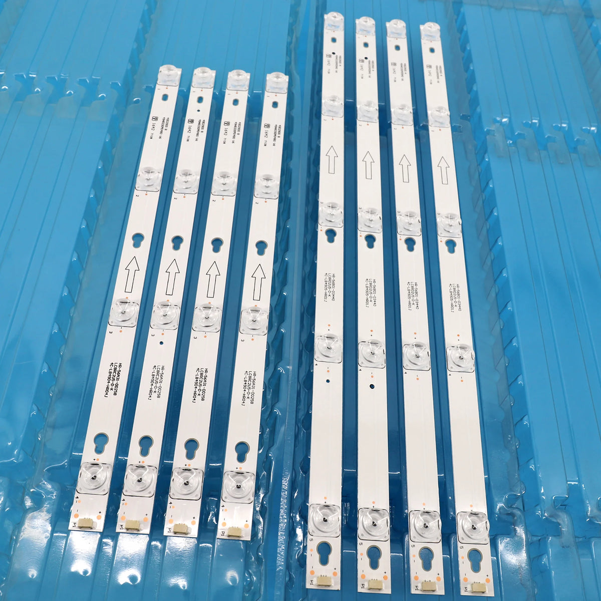 bande lumineuse led blanc perforations connecteurs électriques moderne accessoire informatique industrielle