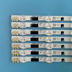 bande lumineuse led blanc moderne connecteurs qr codes textes imprimés technologie