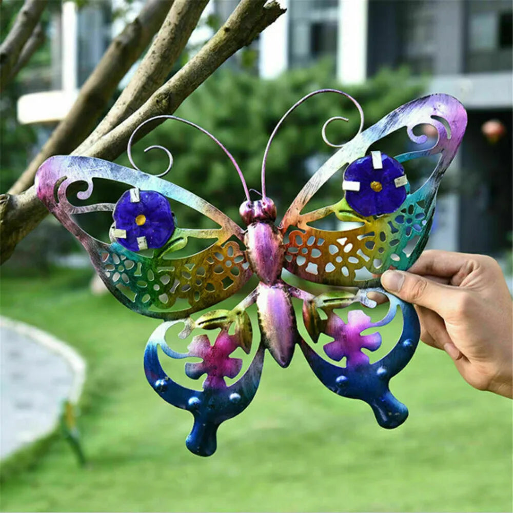 décoration murale papillon métal coloré sculpture jardin artistique grande œuvre d'art translucide
