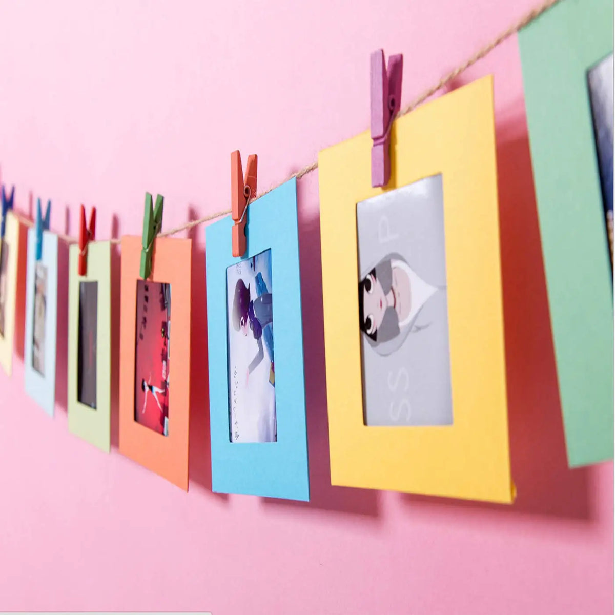 cadres photo colorés cartonnés 10 pièces décoratifs scrapbooking souvenirs pince linge cordelette lumineuse