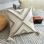 coussin carré boho blanc motif géométrique noir tassel brodé anti décubitus polyester