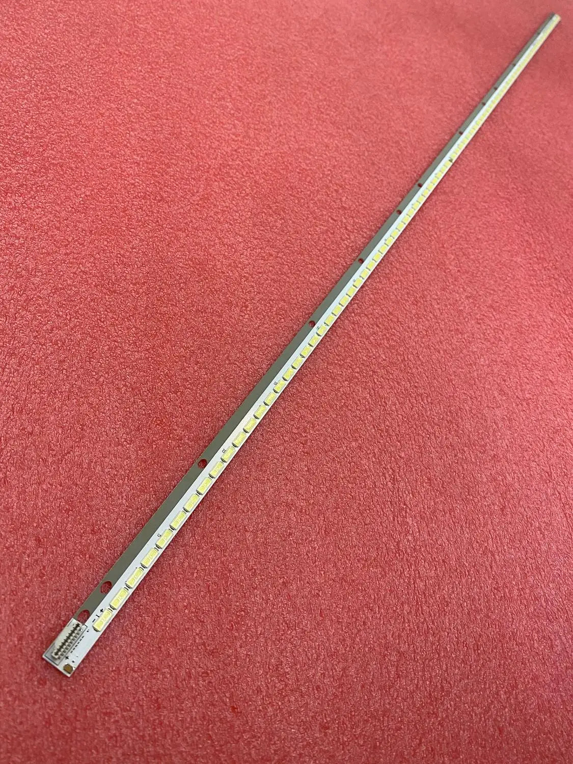 Bande led or gris moderne rétroéclairage téléviseur fixations connecteurs électriques