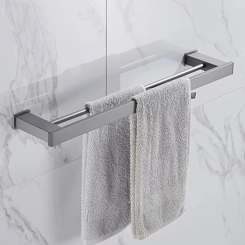 Porte-serviettes en aluminium gris avec design épuré