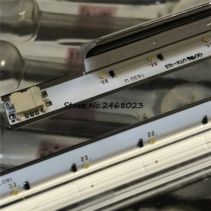 barre led argentée adhésive moderne flux lumineux 2492000cc 32leds 514mm