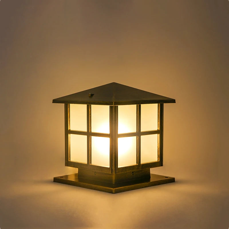 lampe sol marron noir classique texture bois verre mat extérieure
