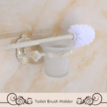 étagère salle bain blanc doré ornements sculptés finition art déco porte serviettes savon brosse