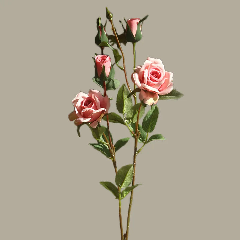 décoration mariage bouquet artificiel roses longues tiges feuilles vertesintérieur blanc roseclair pale