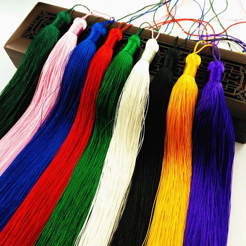 pompon frange décoratif soie rideaux couture artisanat accessoire décoration maison classique