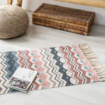 tapis géométrique boho beige noir triangles losanges antidérapant lavage machine main chambre salon prière