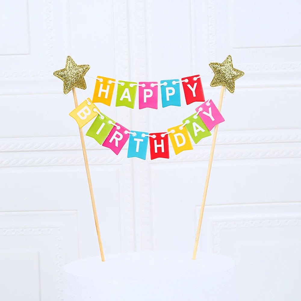 décoration gâteau happy birthday lettres étoiles papillons chiffres multicolores festif événement anniversaire