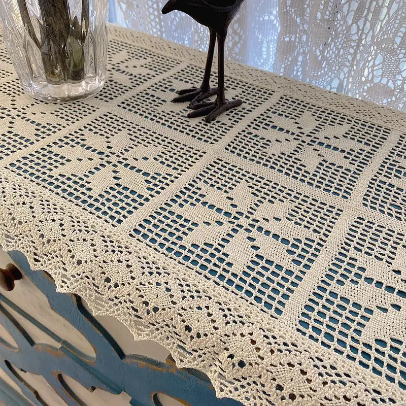 nappe dentelle géométrique florale vintage blanche bleu turquoise shabby chic