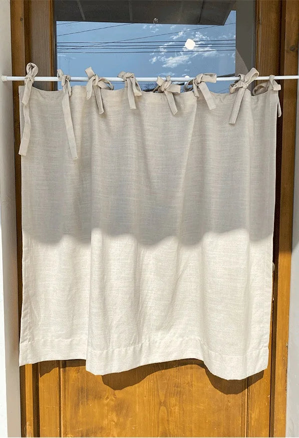 rideau moderne polyester coton beige clair texture légèrement rugueuse opacité fixations rubans minimaliste maison