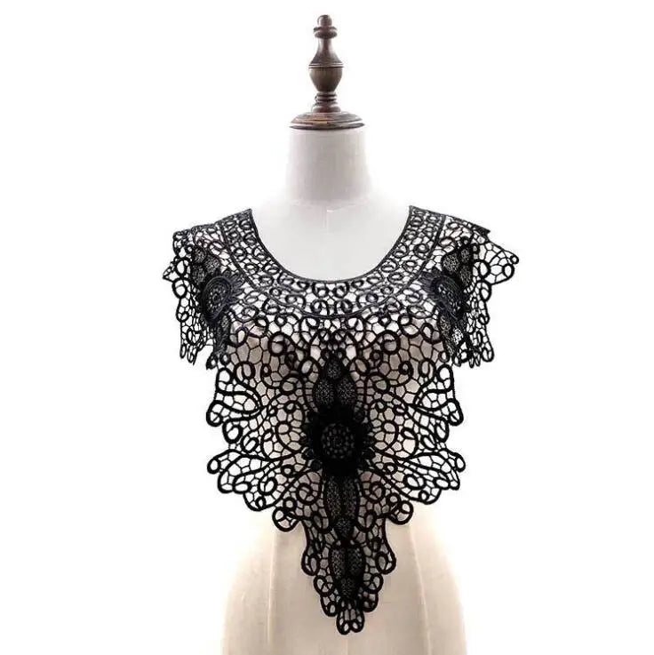 écharpe dentelle fine motifs floraux blanc noir beige rouge classique élégante polyester écologique