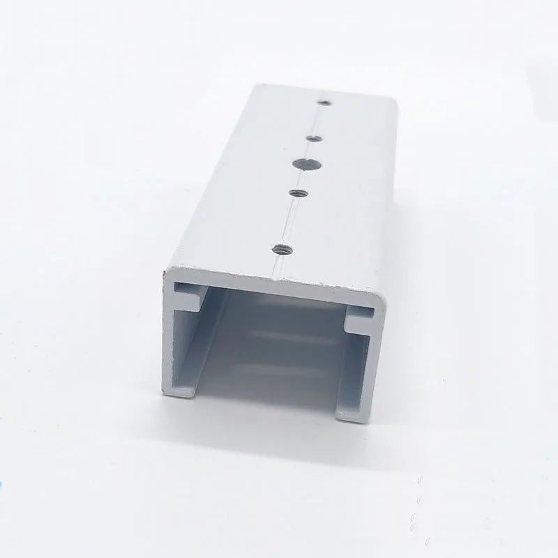profils fenêtre gris clair modernes fixation rideau métallique durable