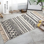 tapis géométrique boho beige noir triangles losanges antidérapant lavage machine main chambre salon prière