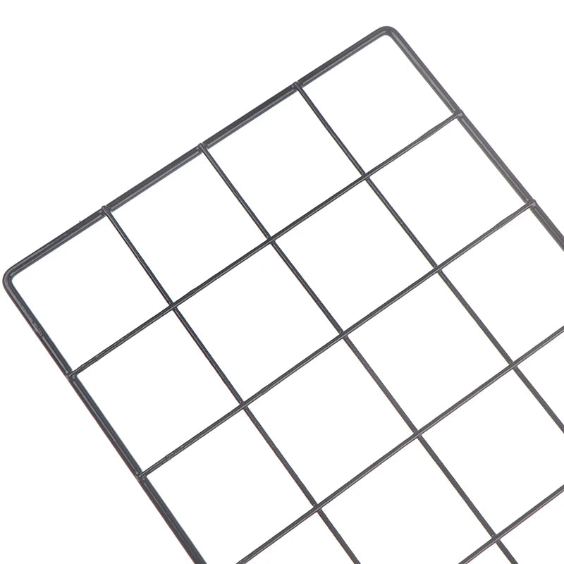 panneau decoratif grille metallique noir blanc minimaliste deco mur photo affiche supportobjetartificialflowersboulesrouges