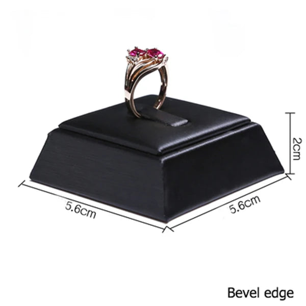 support bague noir clips moderne présentoir bijoux exposant bagues luxe affichage retail organiser vitrine