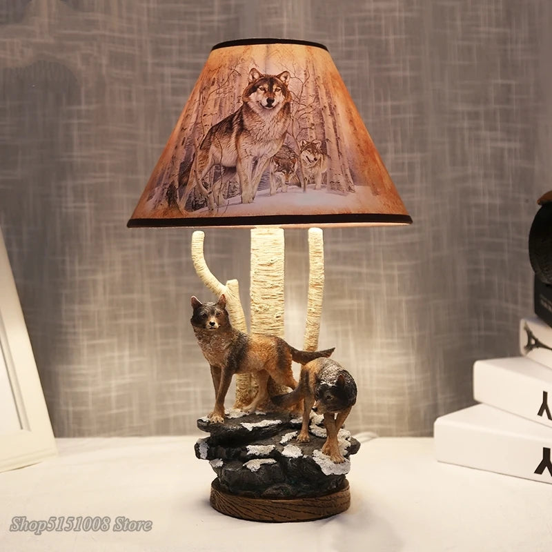 Comparaison de taille de la lampe de chevet loup