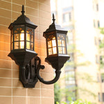 applique murale or noir ornements dorés verre translucide classique vintage éclairage chambre entrée étude