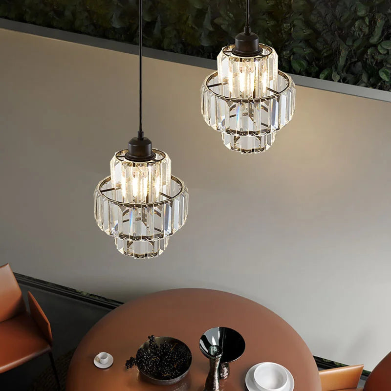 Suspension lumineuse transparente moderne rangs verre dorés élégante chambre salon