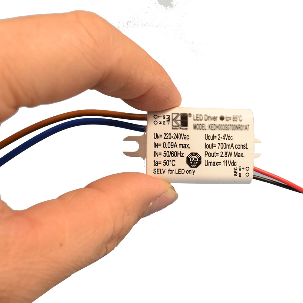 transformateur led alimentation 700mA 9V blanc câbles certification rohs tue flickfree électronique