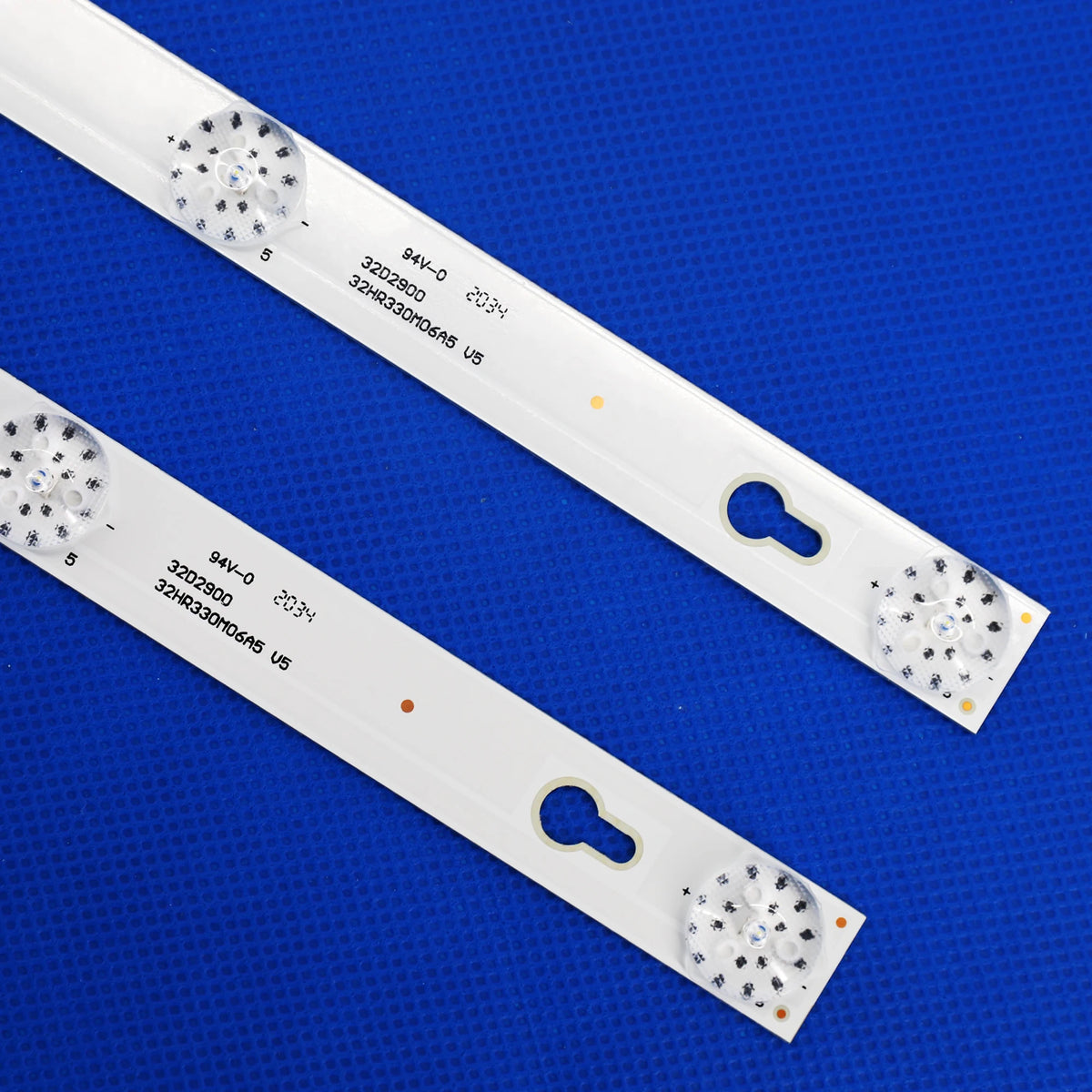 bande lumineuse led blanc points noirs moderne connecteurs dorés 6v 32 pouces aluminium substrat