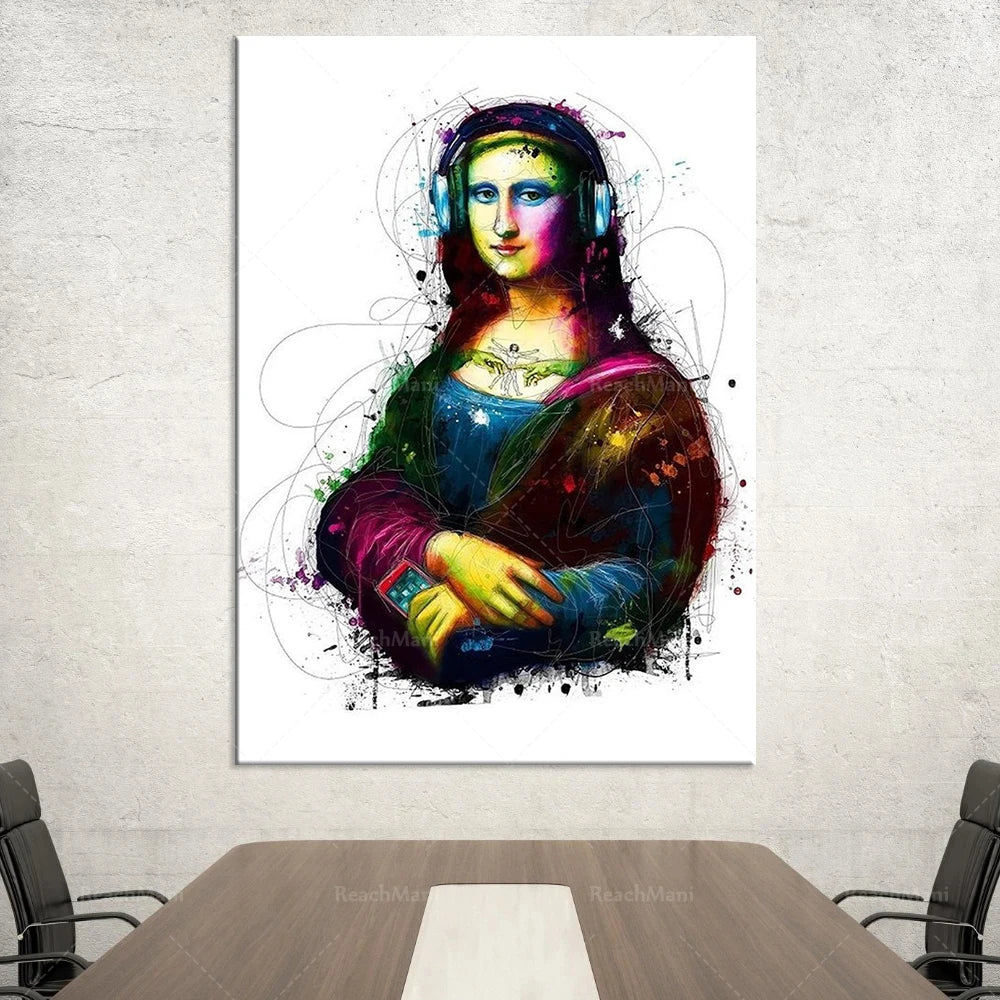 L'image représente une interprétation colorée et abstraite de la célèbre peinture de la Joconde, où le visage de la femme est représenté avec des touches de couleurs vives et des éléments graphiques dynamiques.