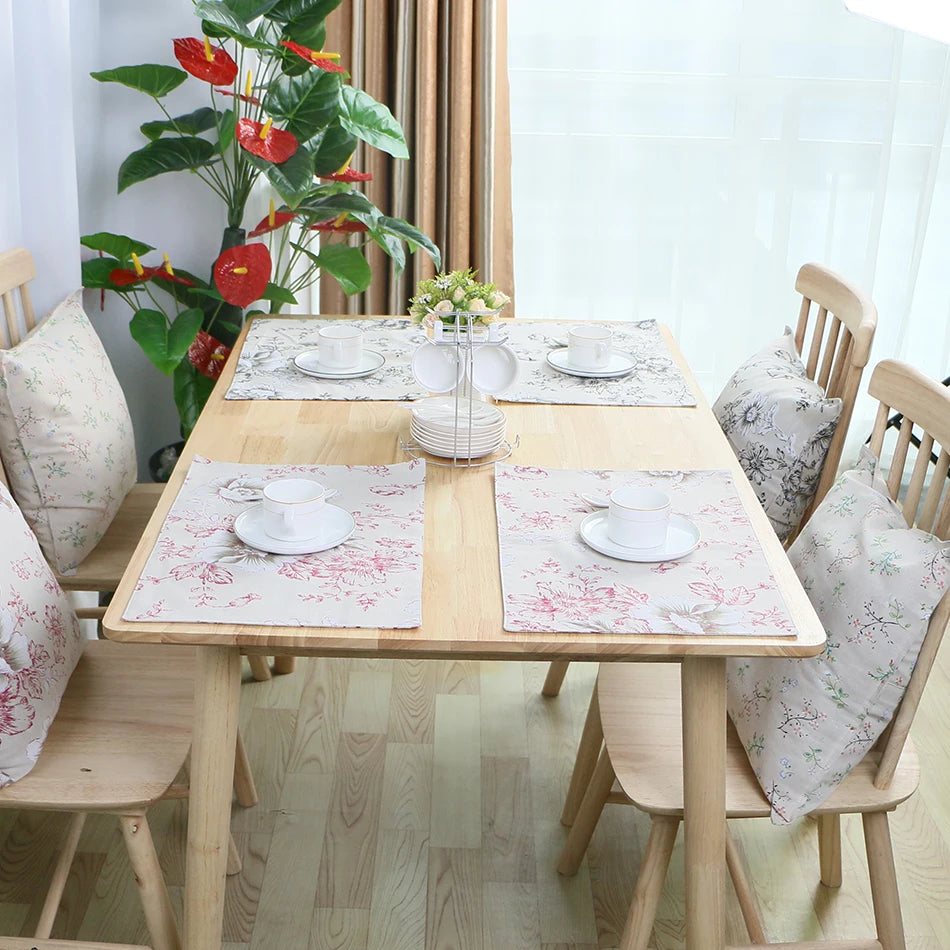 serviettes table rectangulaires coton polyester fleurées beige noir rose clair farmhouse vintage respectueux environnement