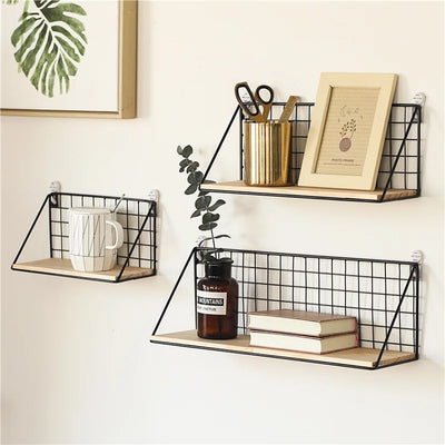 Étagère murale noire en fer et bois pour décoration intérieure