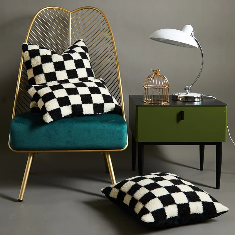 housses coussin peluche noires blanches carreaux nordique moderne 50x50cm 45x45cm 30x50cm
