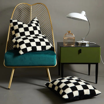 housses coussin peluche noires blanches carreaux nordique moderne 50x50cm 45x45cm 30x50cm