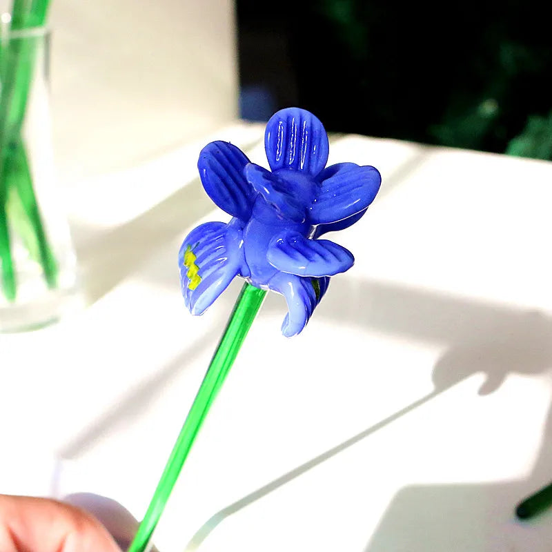 Vase tournesol éclairé par la lumière naturelle